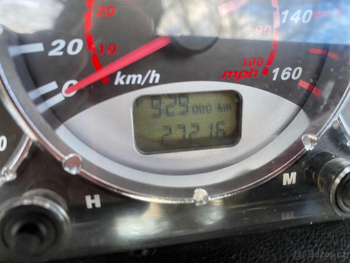 Kymco Xciting 500 - 10