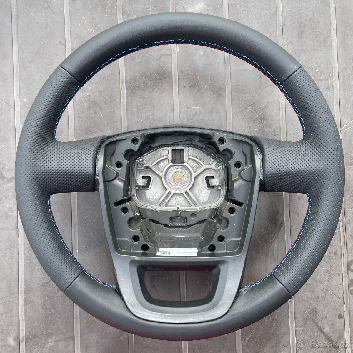 Iveco Daily nový kožený volant - 10