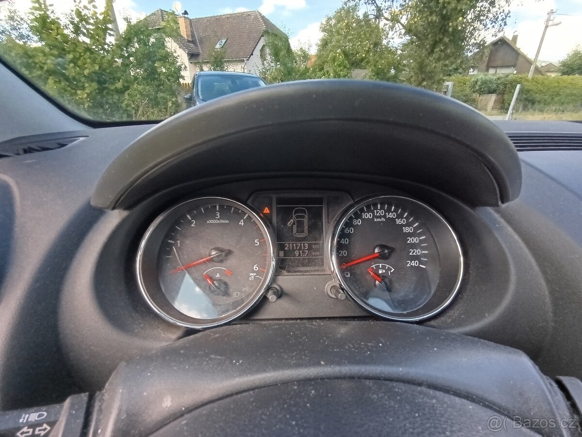 Nissan Qashqai+2 4x4 - 10