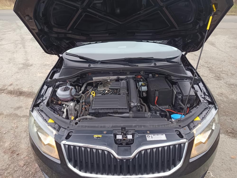 Škoda octavia 1.4 i 110 kw 6 kval 2016 koupeno CZ - 10