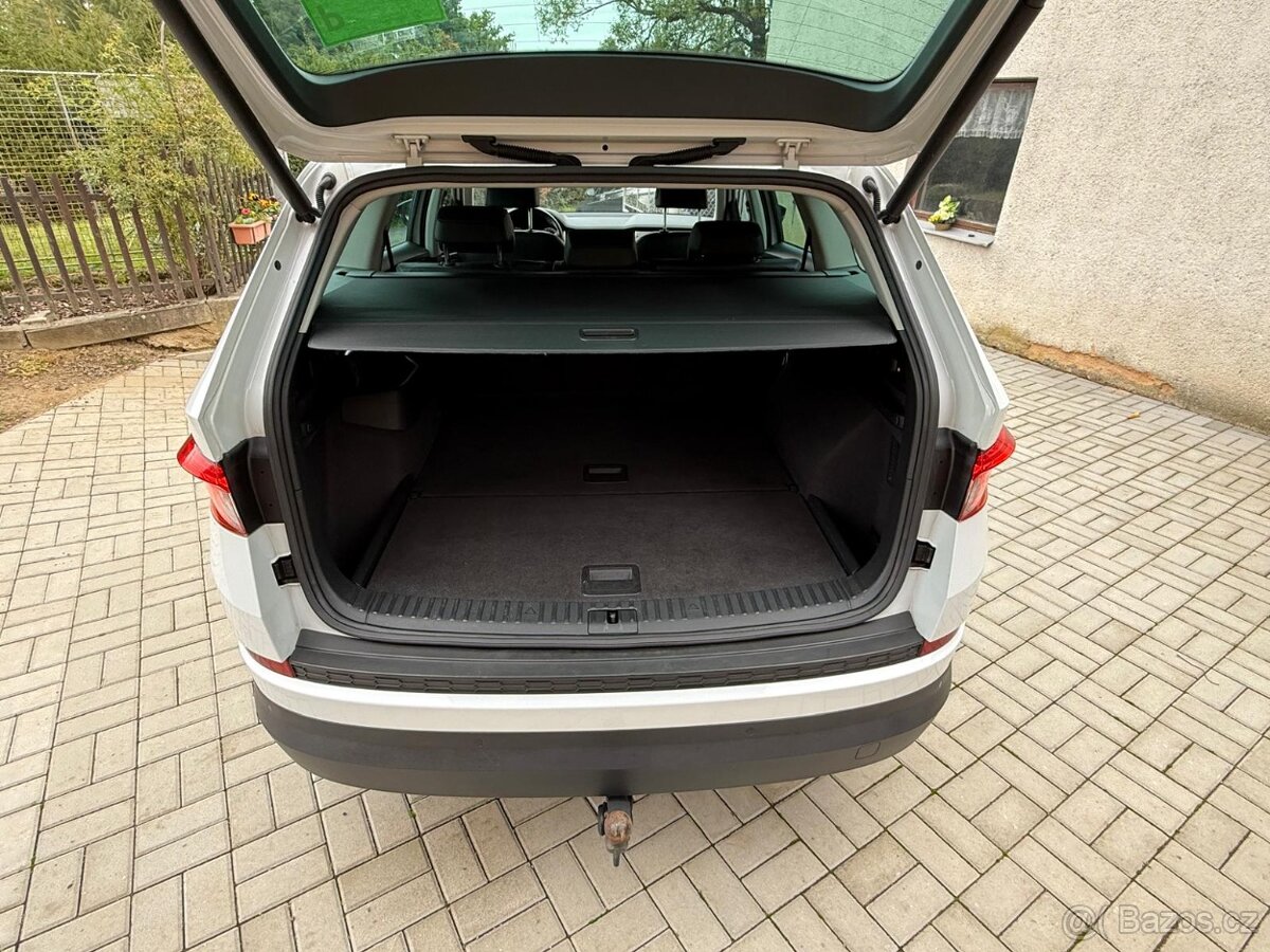 Škoda Kodiaq 2.0TDI 4x4 STYLE 110Kw DSG/Kamera/Tažný/ 2018 - 10