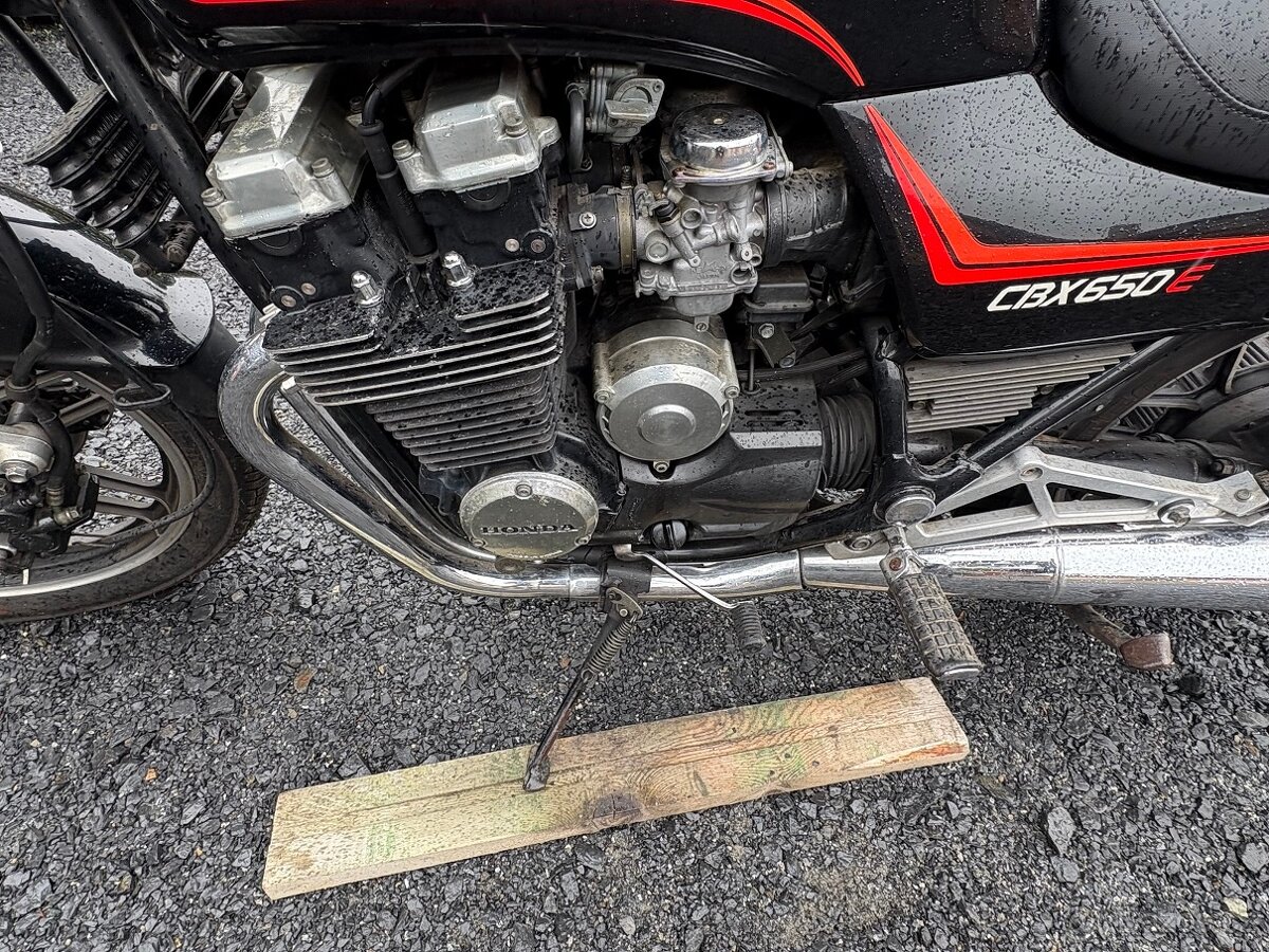 HONDA CBX 650E rok 1987 AKCE nebo výměna - 10