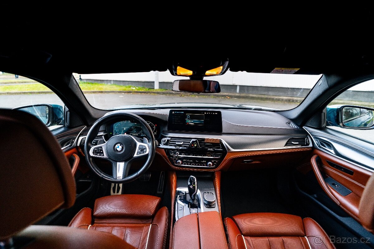 BMW 540d xDrive Touring - 10