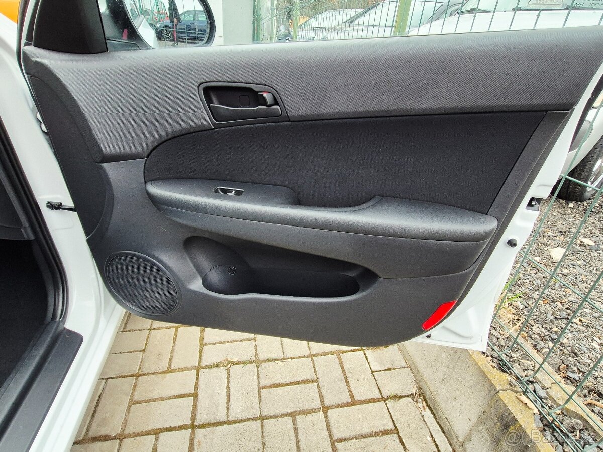 Hyundai i30 - 10