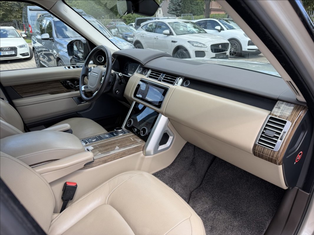 Land Rover Range Rover 4,4 V8 Autobiography 2018 - 10