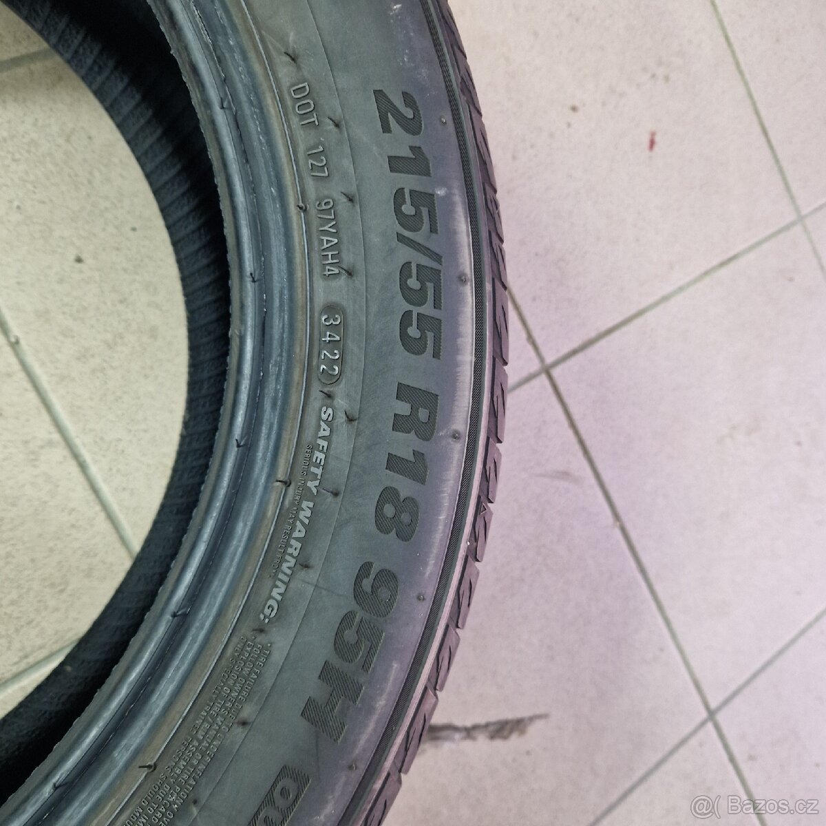 Letni pneu 215 55 18 - 10