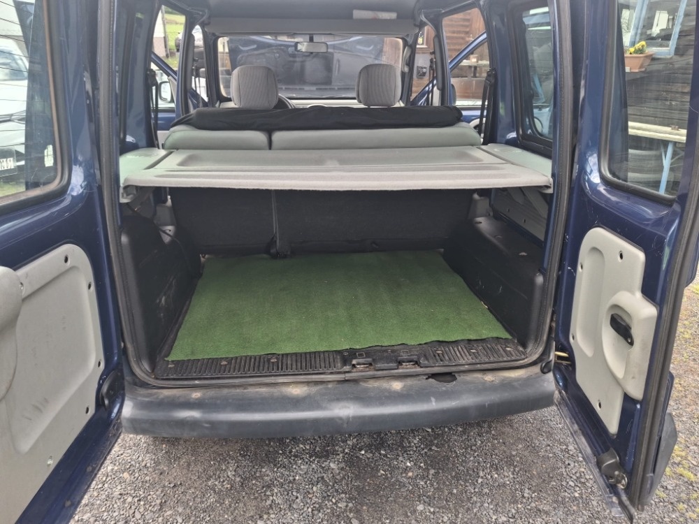 Renault Kangoo 1,5 DCi - 10