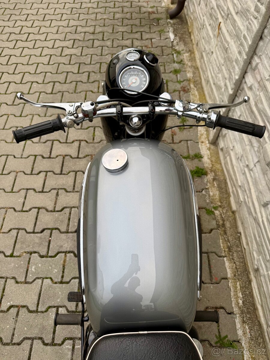 Norton Dominator Model 88, 500ccm, Krásný stav, Nová cena - 10