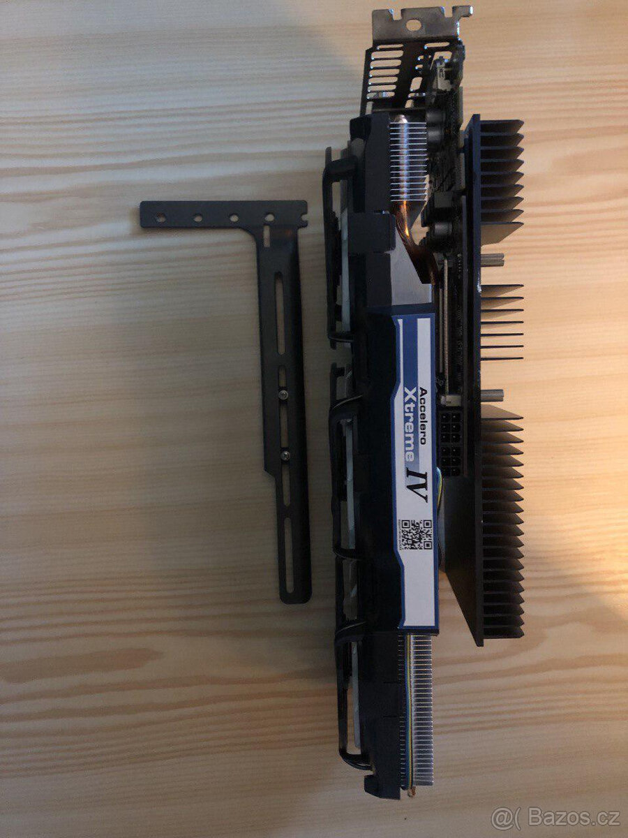 Grafická karta EVGA GTX660ti Pcie+ Arctic Accelero Xtreme IV - 10