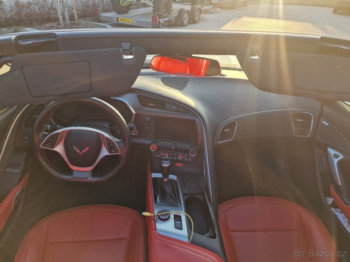 2016 Chevrolet Corvette Stingray 2LT C7 - 10