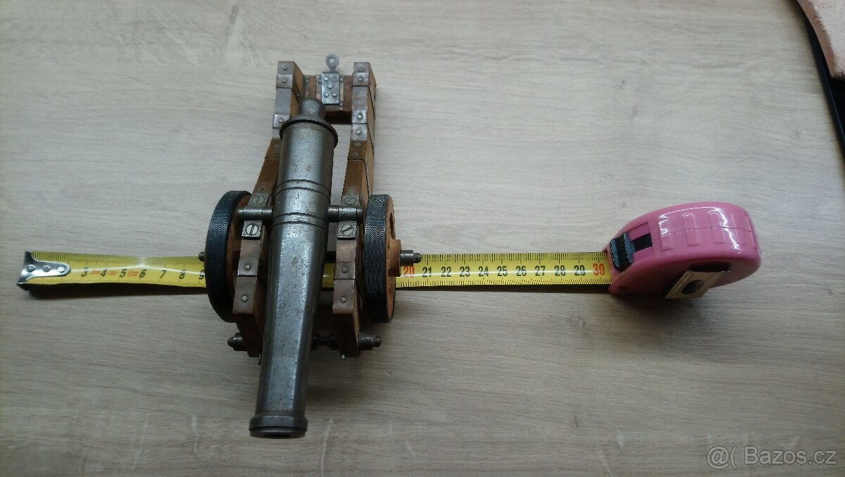 Model děla - 10