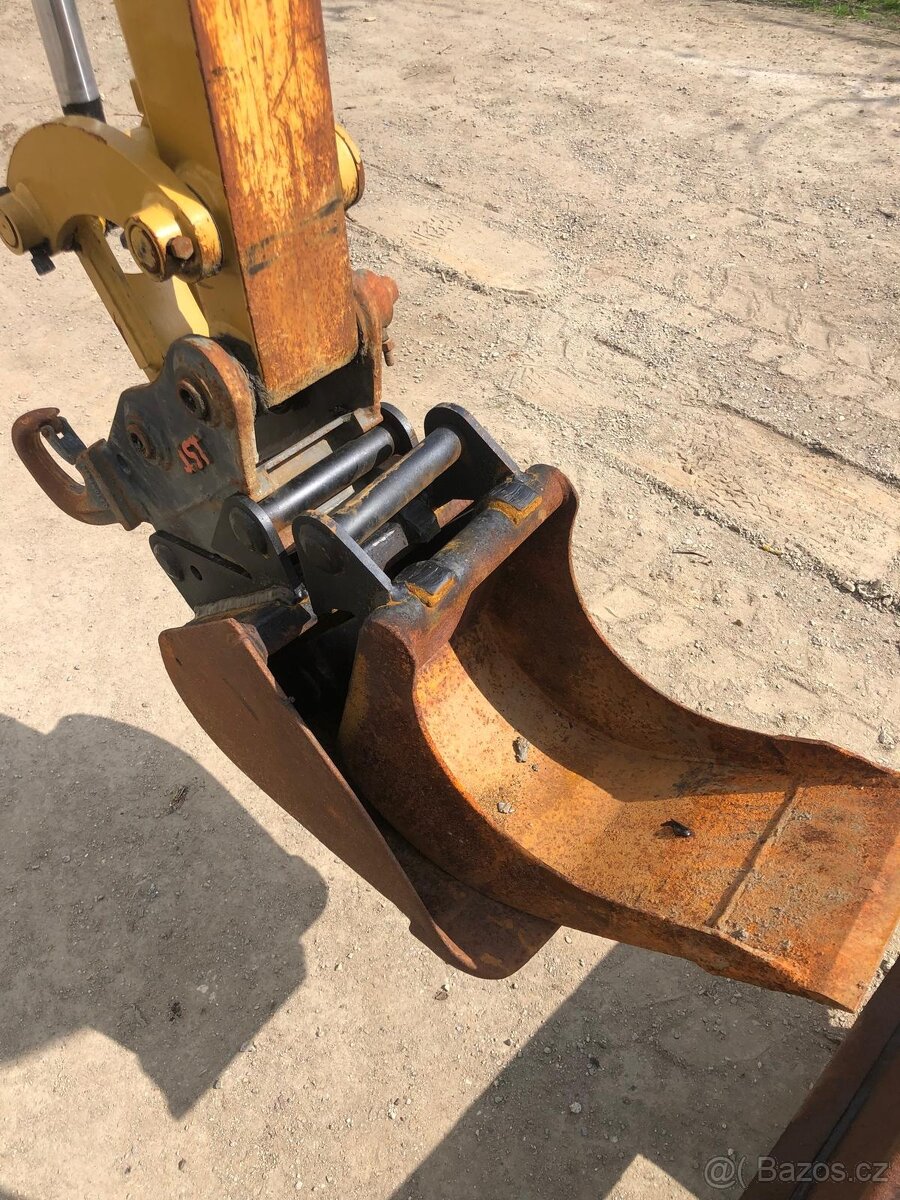 Caterpillar CAT 301.6 - 10