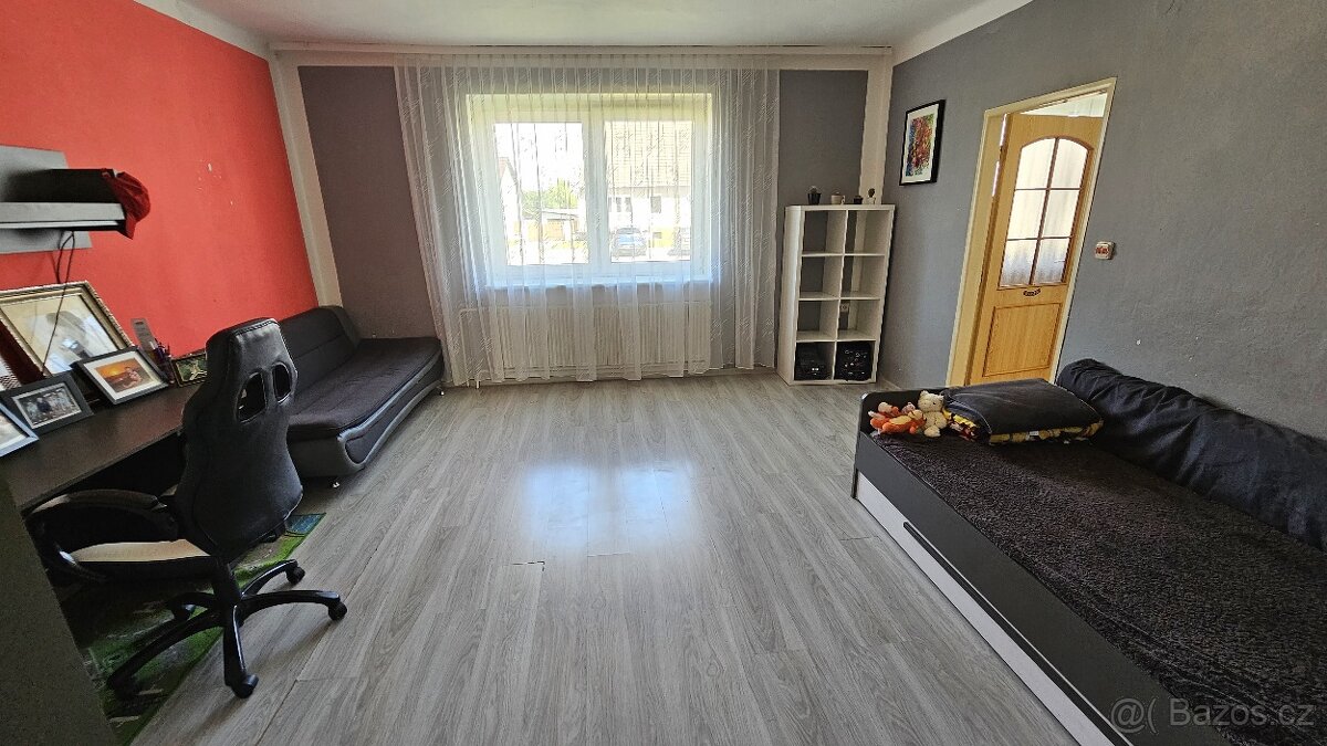 SLEVA RD 5+1 + 2kk na pozemku 1.230m2 Brno-venkov, dvojgaráž - 10