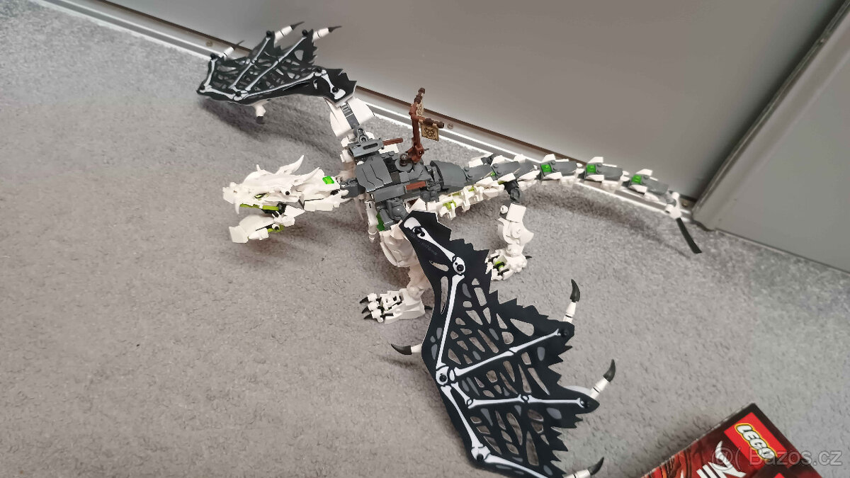 LEGO Ninjago Master of the Mountain kolekce - 10