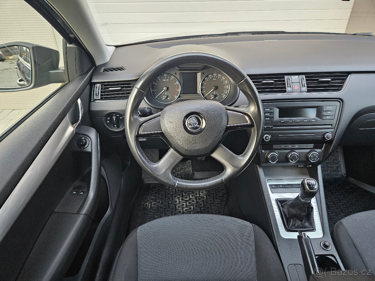 Škoda Octavia 3 1.2 TSi 77 kW - 10