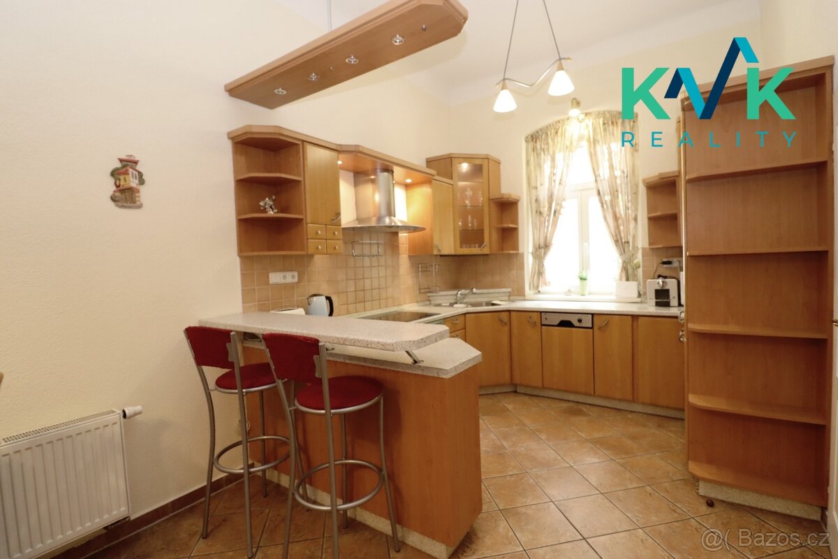 Lukrativní bydlení v Zahradní ulici v Karlových Varech - 10