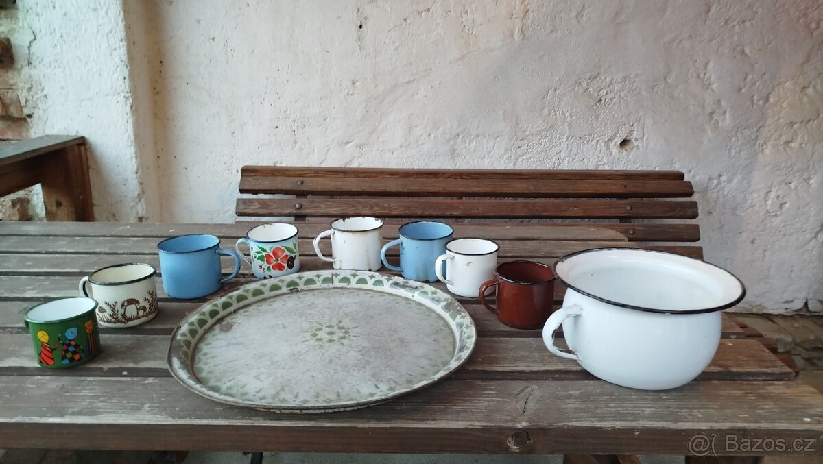 Smaltované hrnky - 10