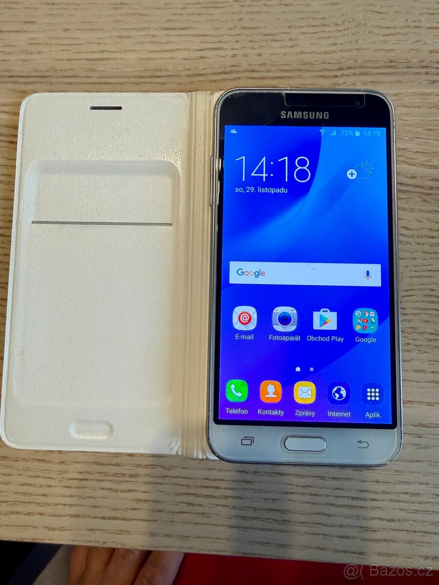 Samsung Galaxy J3 - 10