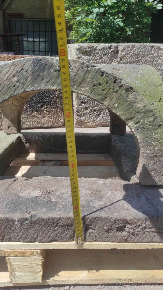 Starý kamenný komín, pískovcový komín - 10