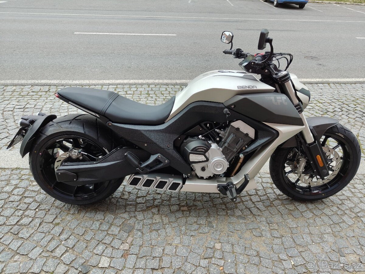 Benda LFC 700, Záruka, Dph - 10