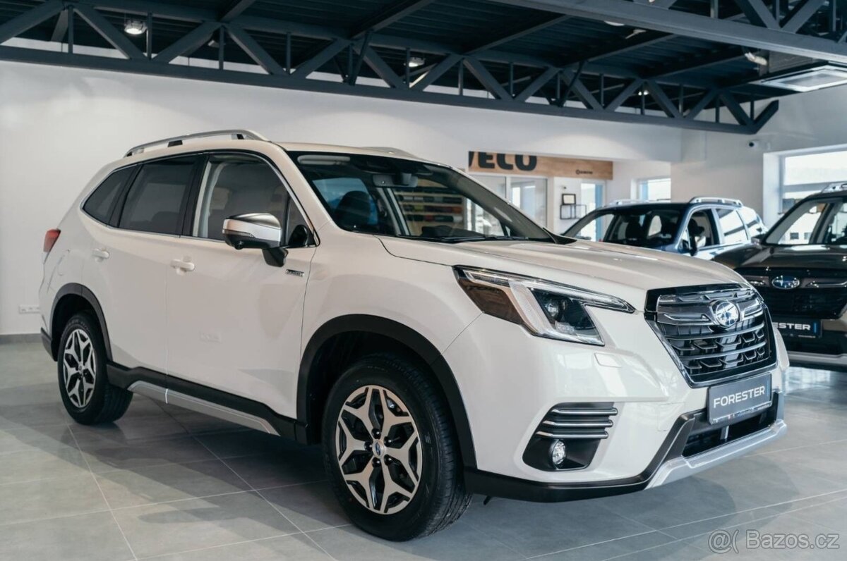 Subaru Forester 2.0i mHEV Style X-Tra Lineartronic - 10