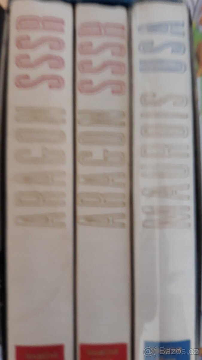 Beletrie, naučné, místopis, kuchařky - 10