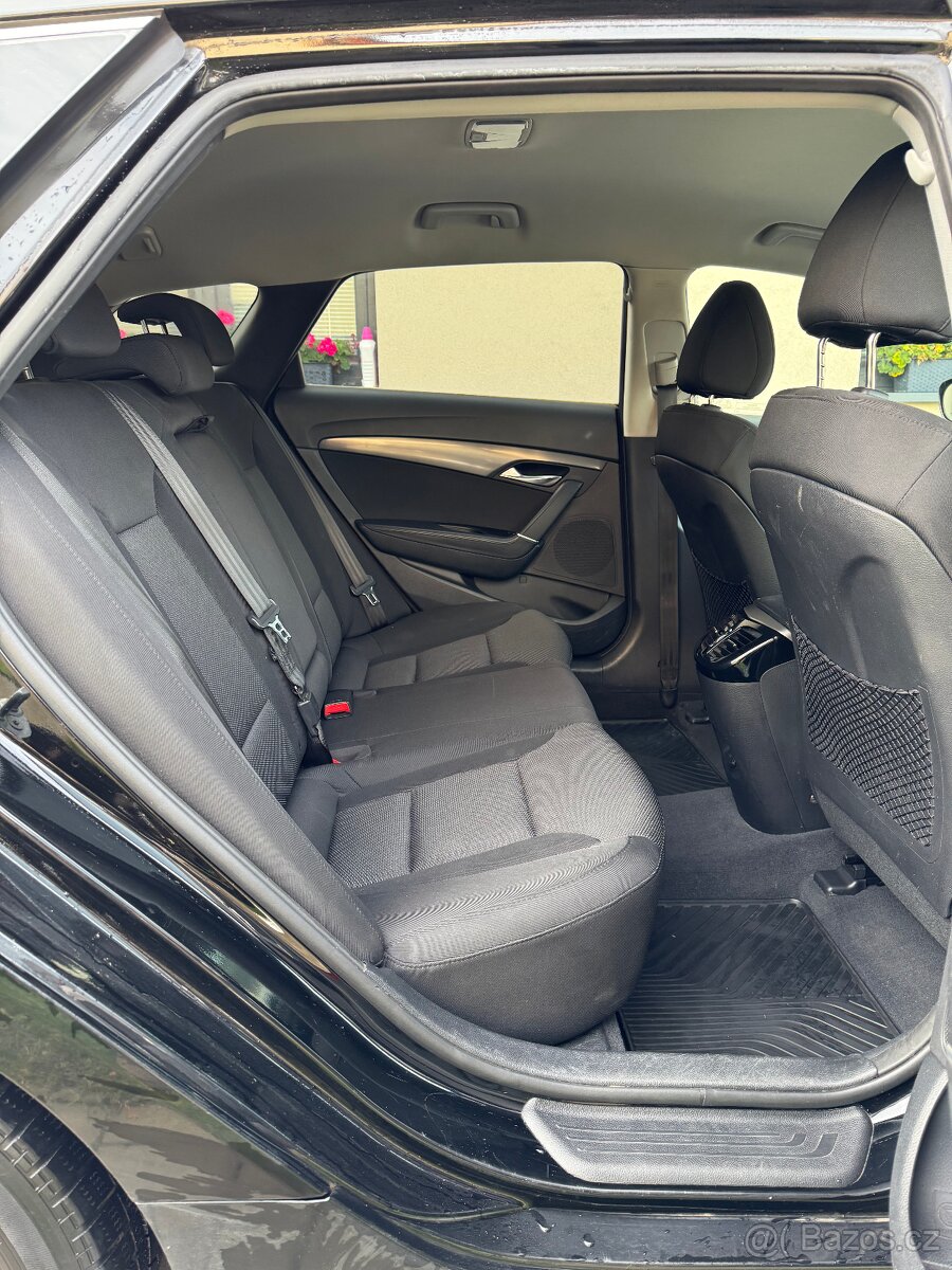 Hyundai I40 1,7CRDi 100kW Experience - 10