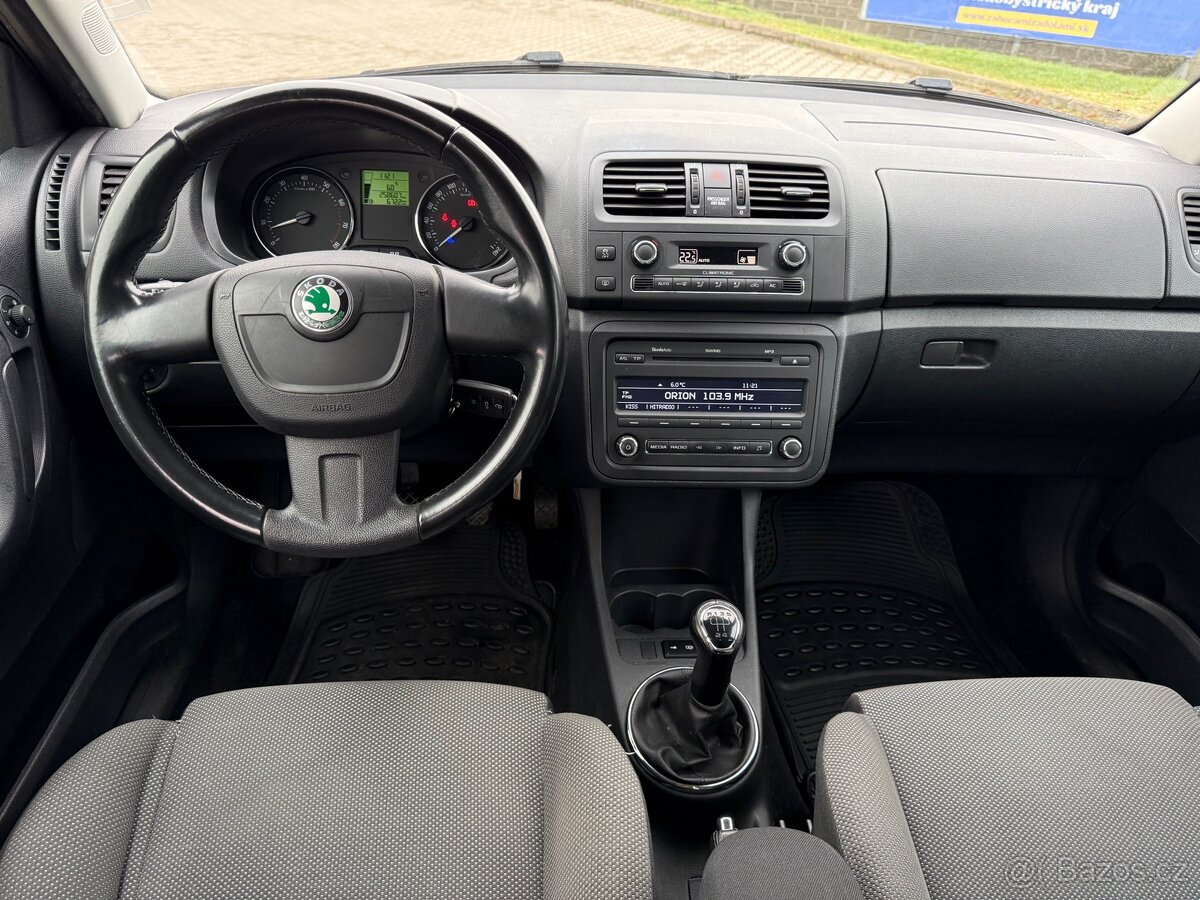 Škoda Fabia II 1.2 TSI 77kW - plná servisní historie - 10