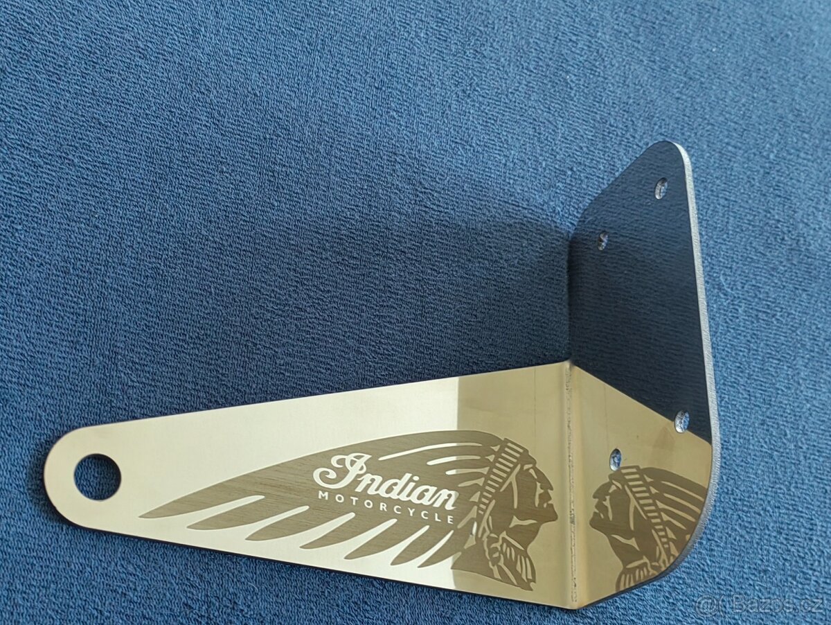 Indian Scout Bobber Kryt chladiče, Klakson, SPZ - 10