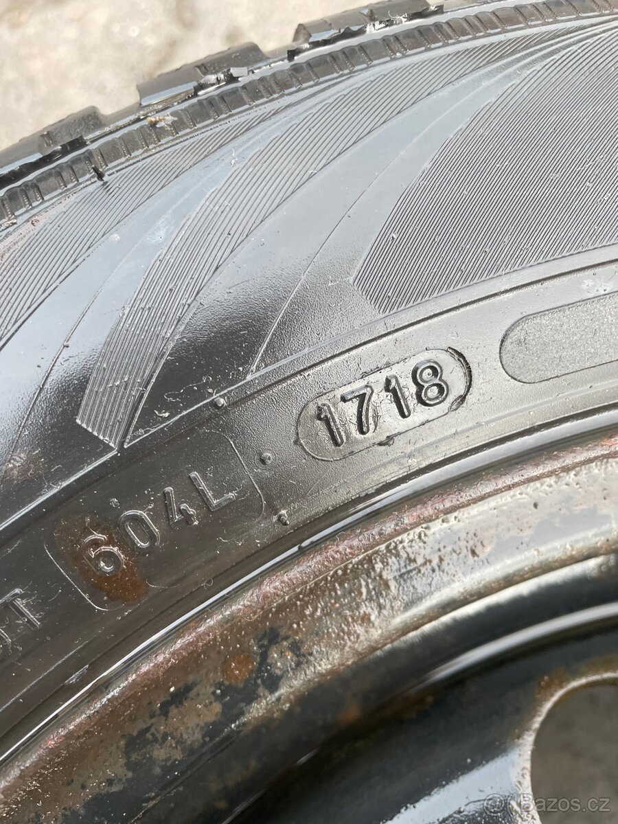 Prodám zimní pneu - 10