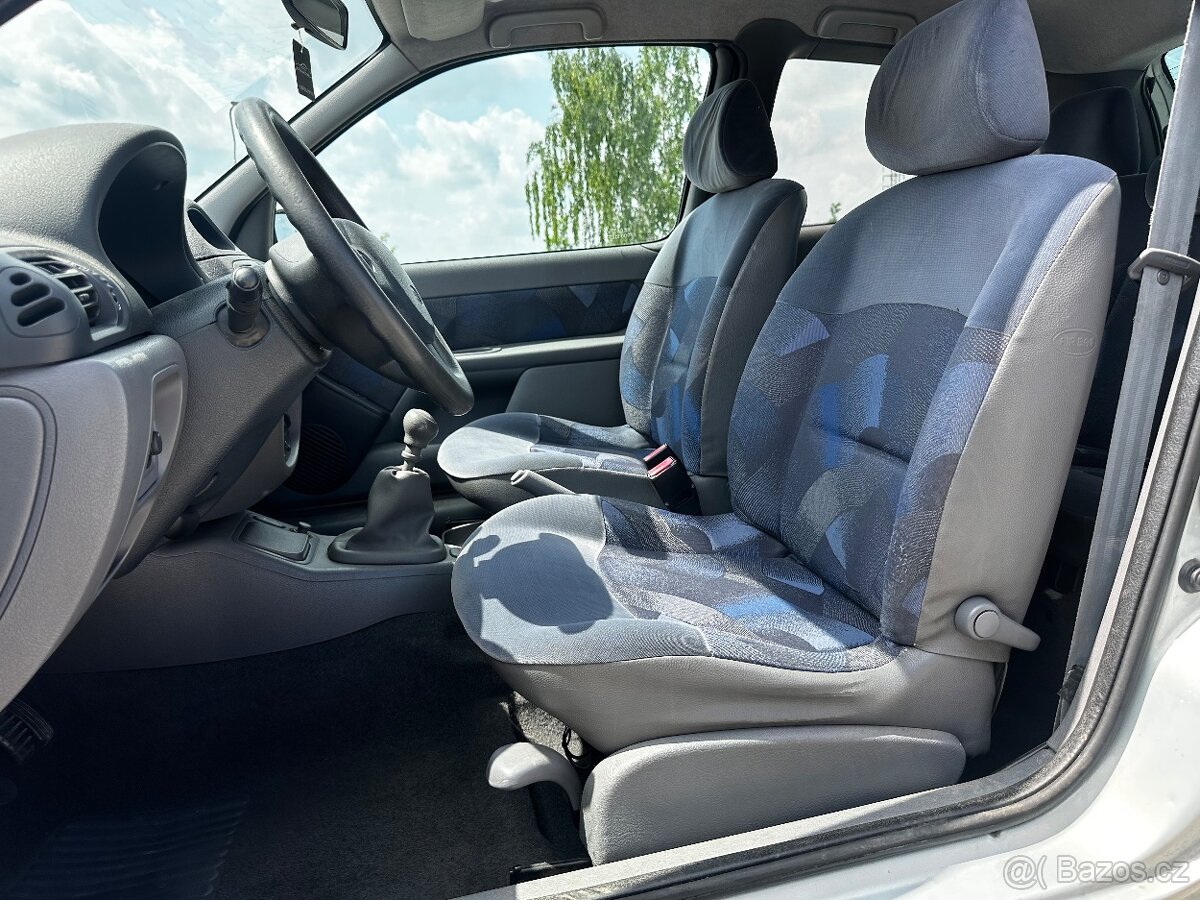 Renault Clio 1.2 55Kw Benzín - 10