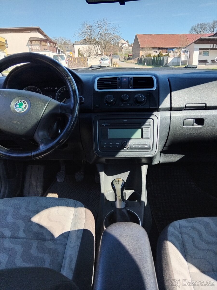 Skoda roomster - 10