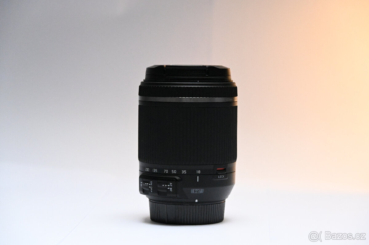 Nikon D7000 + Nikkor 50mm + Tamron 18-200mm - 10