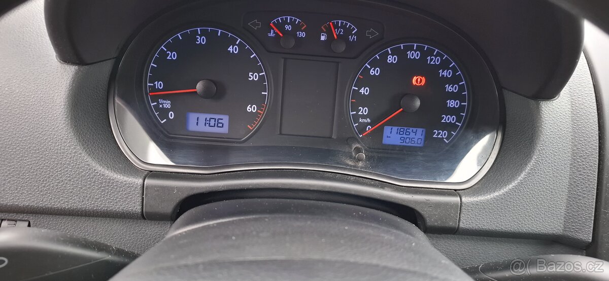 VW Polo 1.2/ 47kw/12v rok 2003 Nová STK - 10