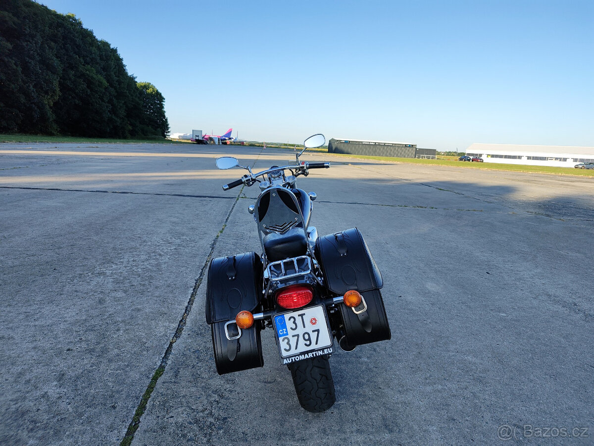 Suzuki VZ 800 MARAUDER - 10