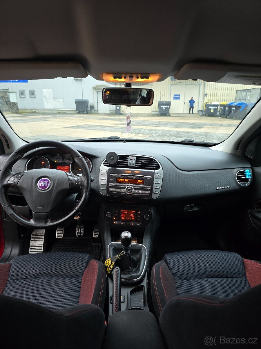 Fiat Bravo II 1.4 t-jet 110kw SPORT - 10