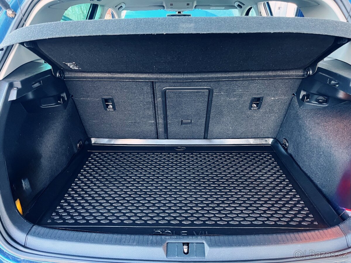 Volkswagen Golf VII 1.6 TDI - 10