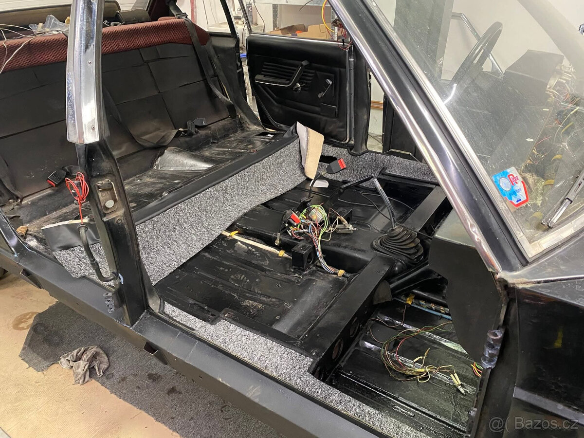 Tatra 613/3 karburátor r.v.1990 - 10