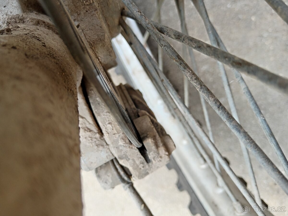 Husqvarna CR 250 - 10