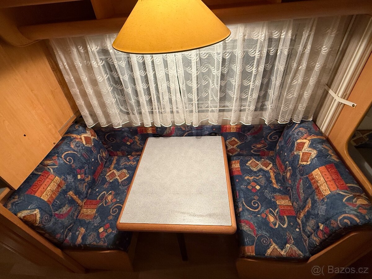 HOBBY EXCLUSIVE 720 2001 - 10