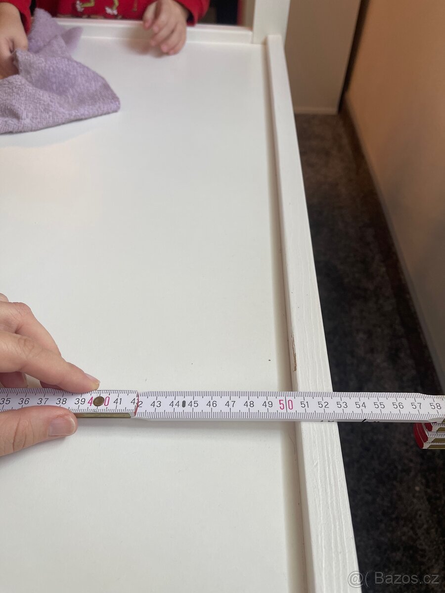 Přebalovací pult - 10