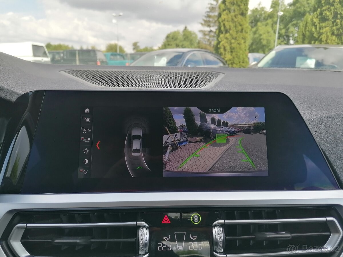 BMW Řada 3 2.0 318D A/T,Kůže,Ambient. - 10