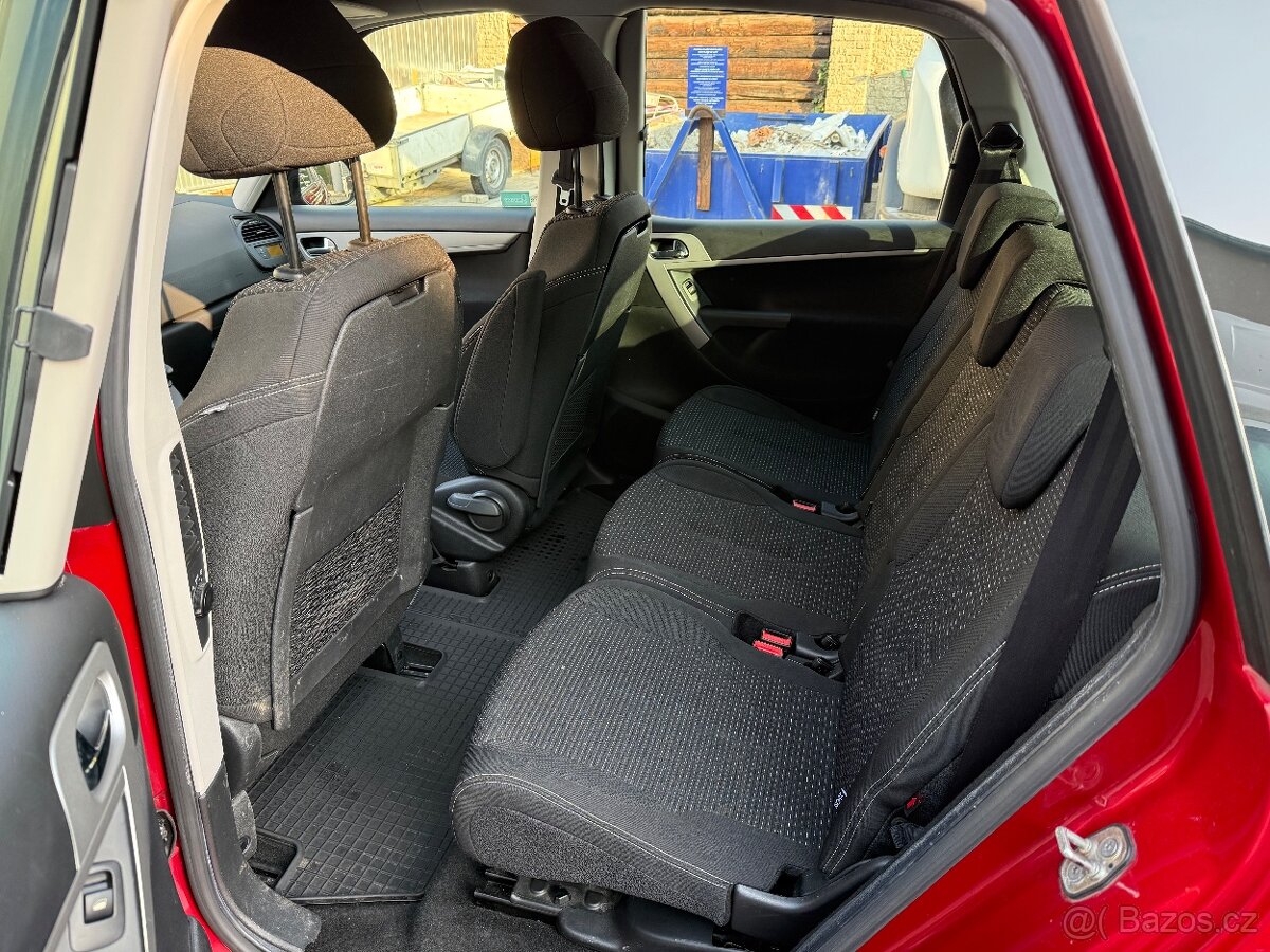 Citroën C4 Picasso 1.6i - 10