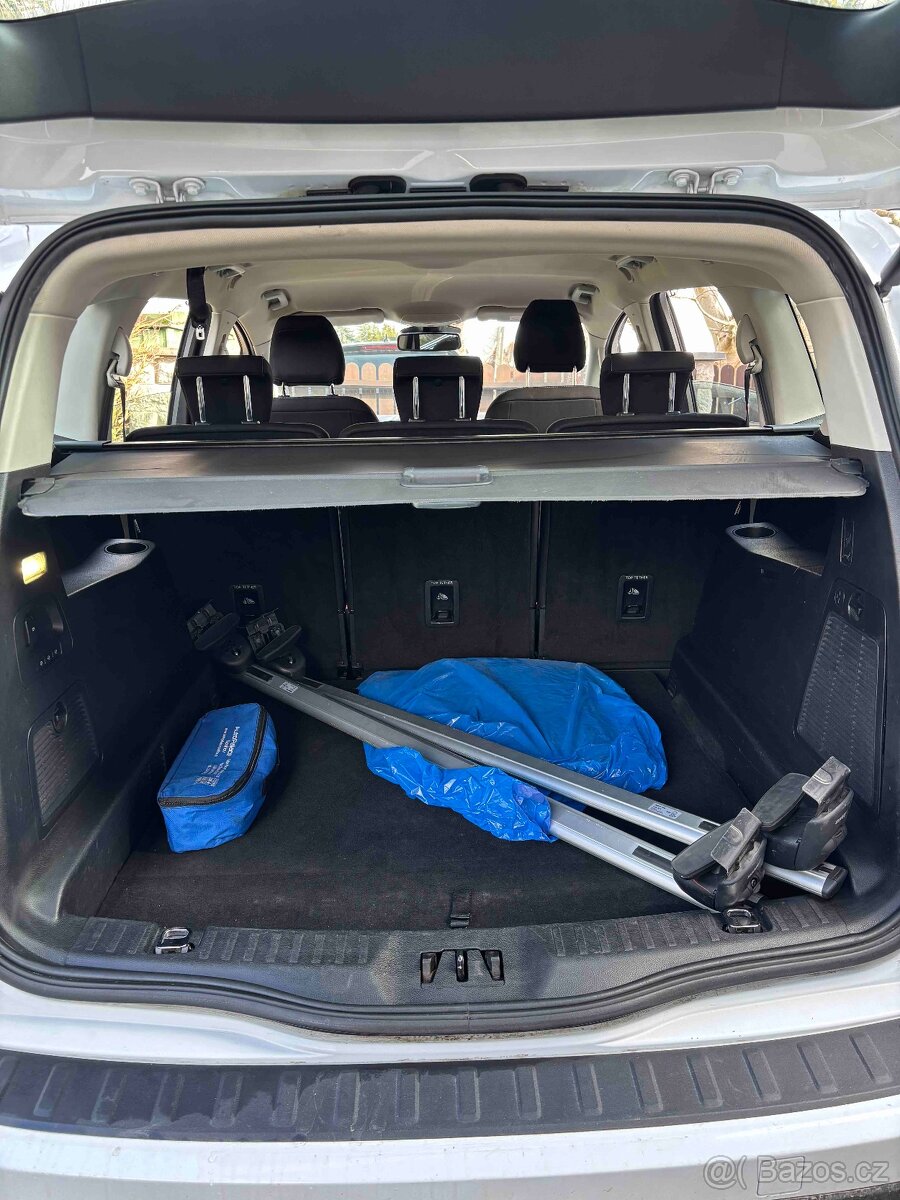 Ford S - Max Titanium - 10