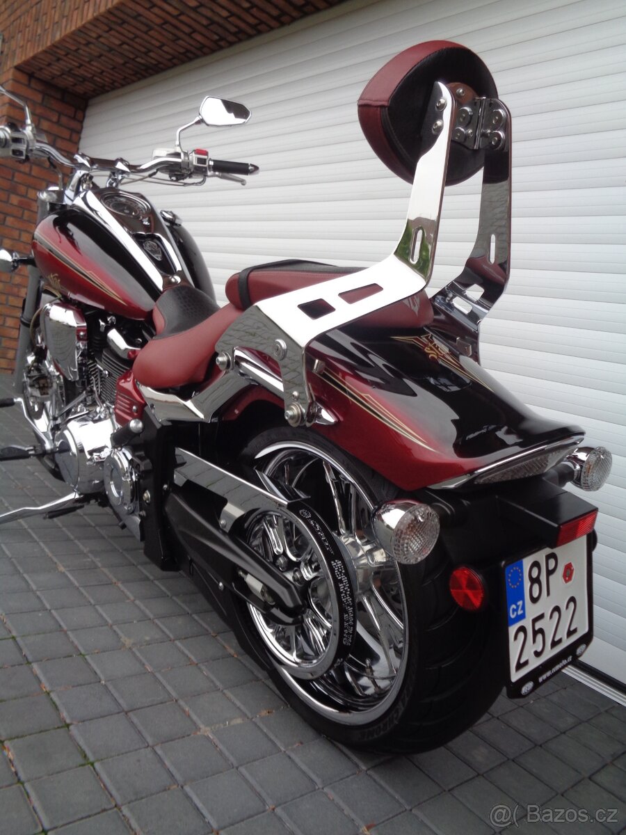 YAMAHA XV 1900 RAIDER SCL. Unikátní stav. - 10