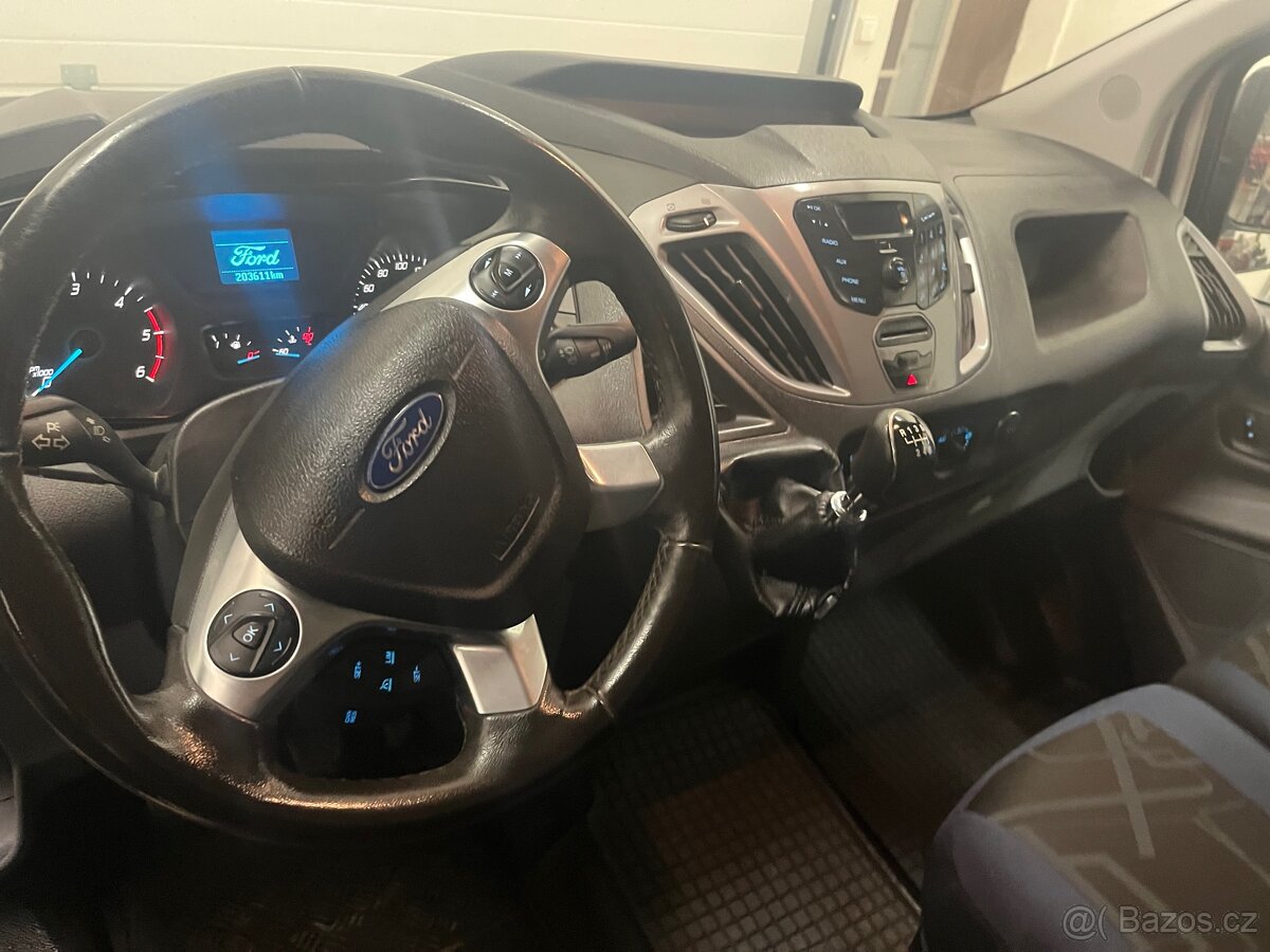 Ford Transit Custom - 10