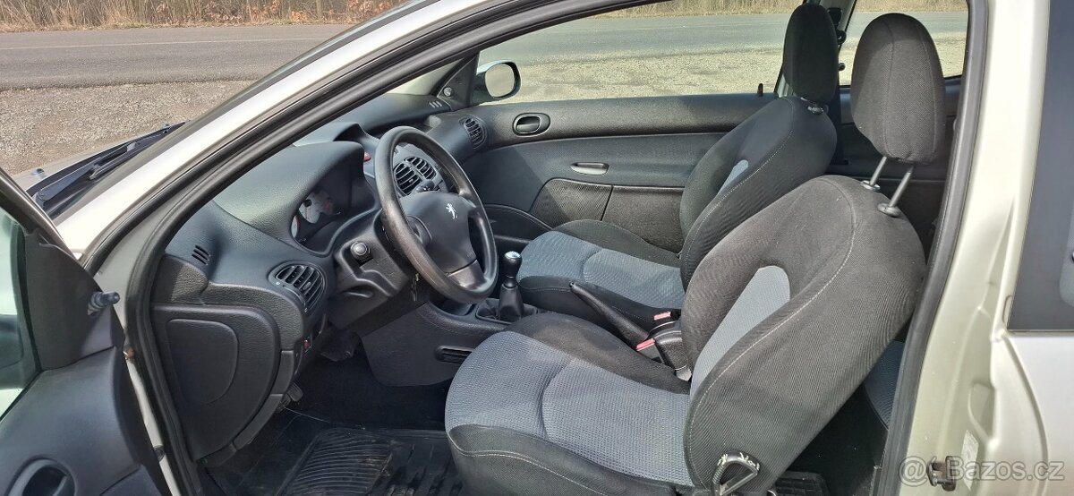 Peugeot 206 1.4HDi / ČR1 / KLIMA / NOVÁ STK 3/2028 - 10