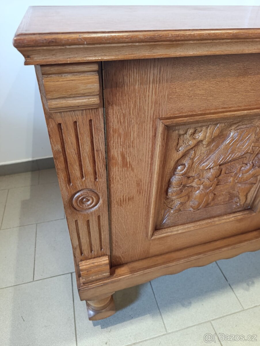 Selská komoda z masívu, Nábytek s příběhem - 10