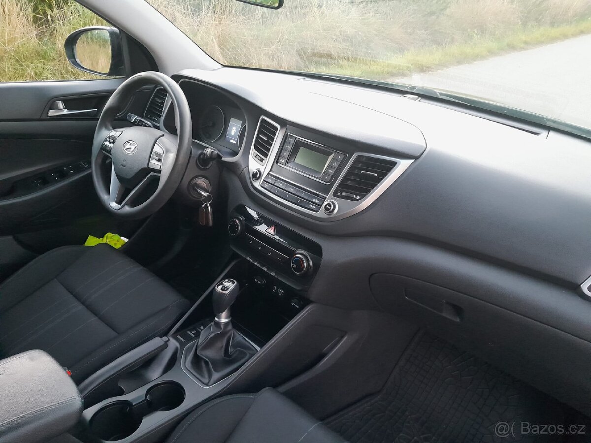 Hyundai Tucson 4x4 2.0cdti 100kw, r.v.2017, naj: - 10