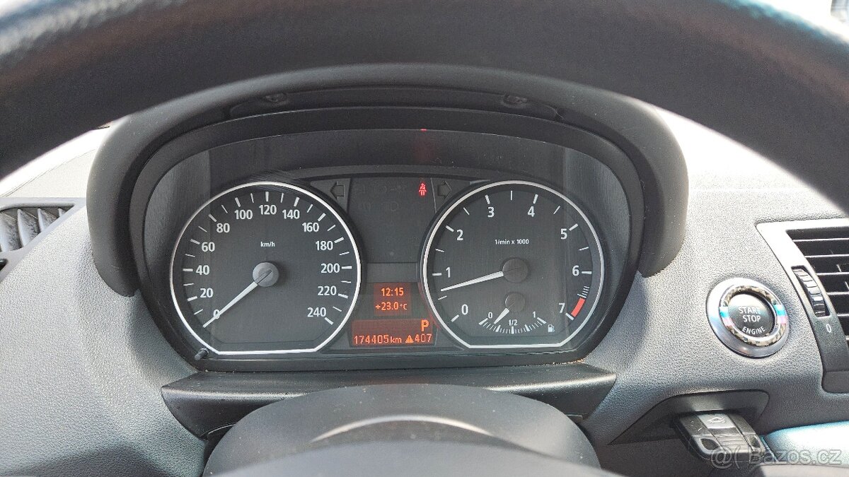 BMW Řada 1 118i 2,0 benzín - 10